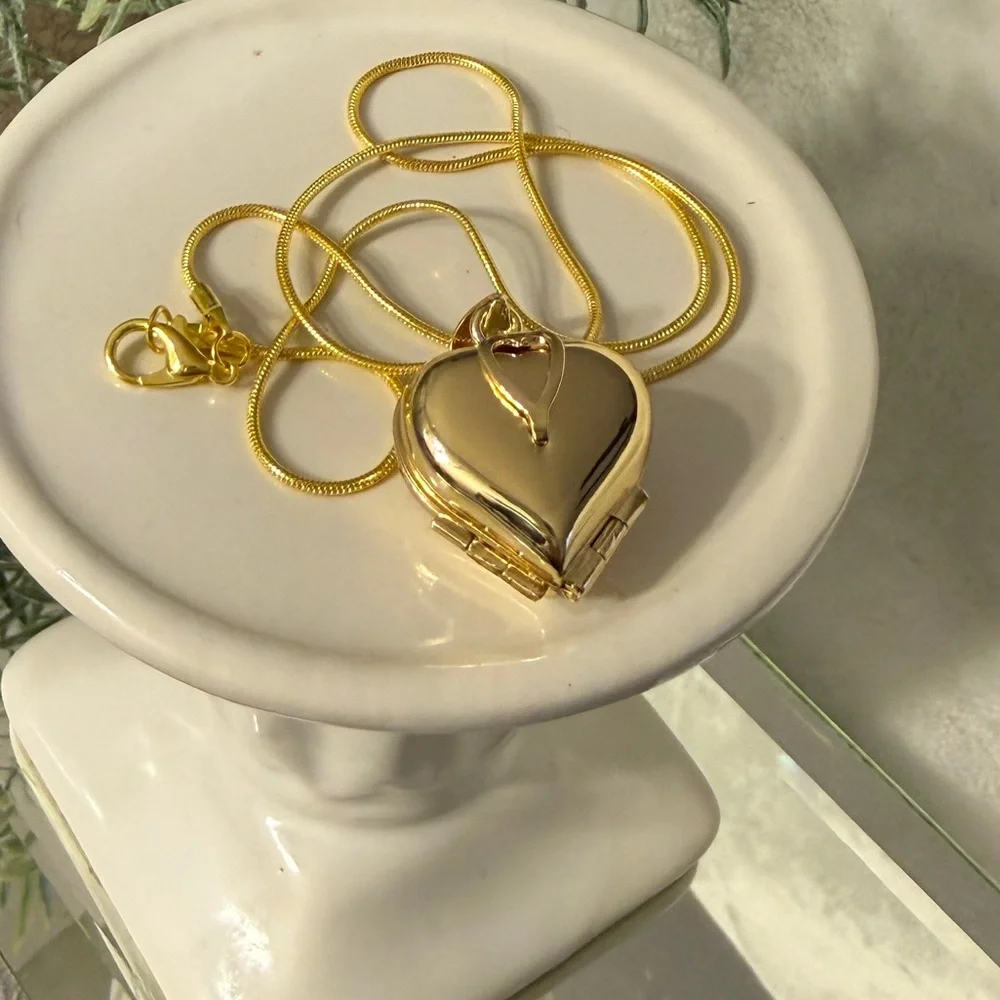 1Pcs Gostear Cute Four leaf Clover Love Heart
Photo Pendant - Picture 9 of 11